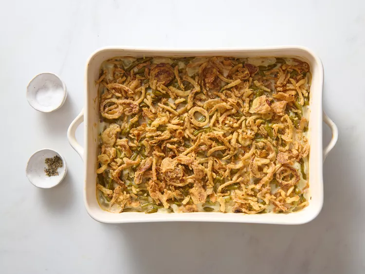 Green Bean Casserole Recipe (You Will Love Its Crunch)